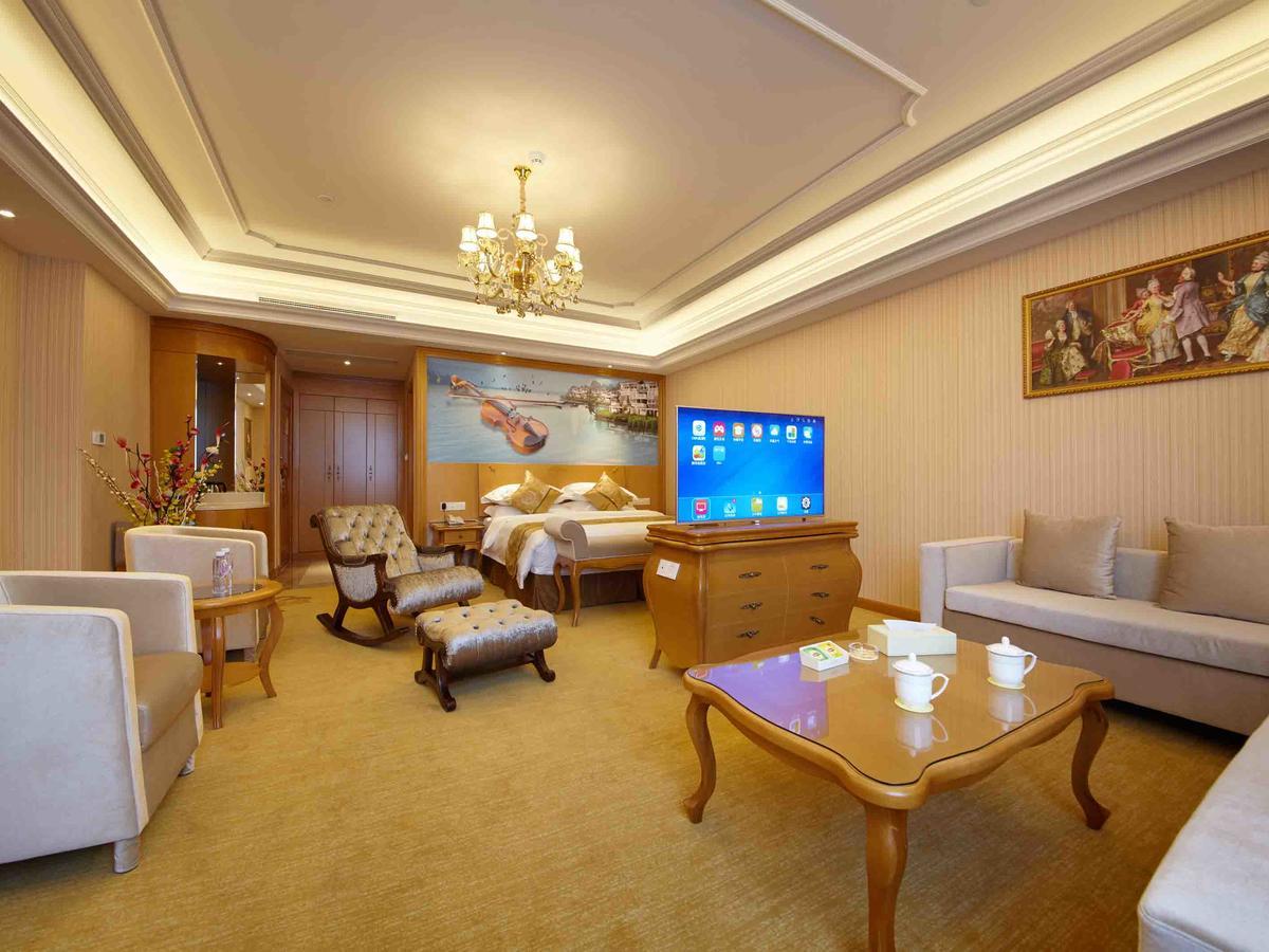 Vienna International Hotel Shanghai Baoshan Pangu Road エクステリア 写真