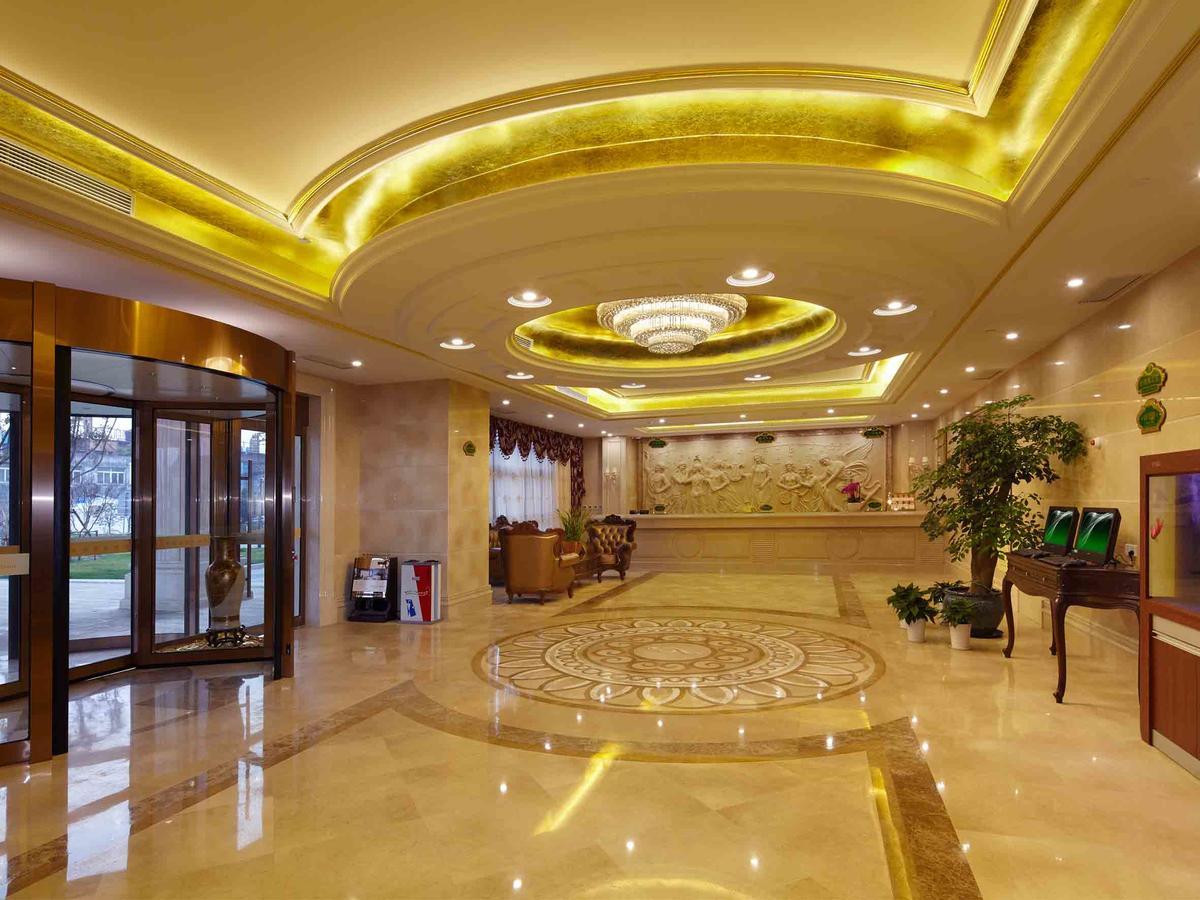 Vienna International Hotel Shanghai Baoshan Pangu Road エクステリア 写真