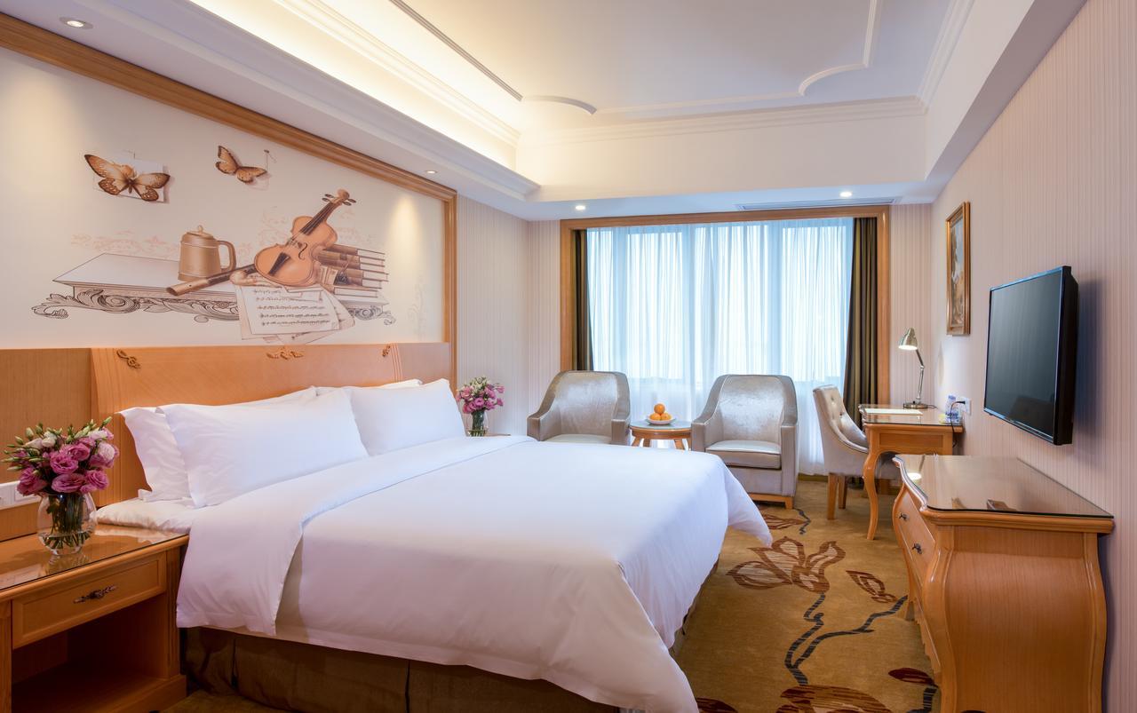 Vienna International Hotel Shanghai Baoshan Pangu Road エクステリア 写真