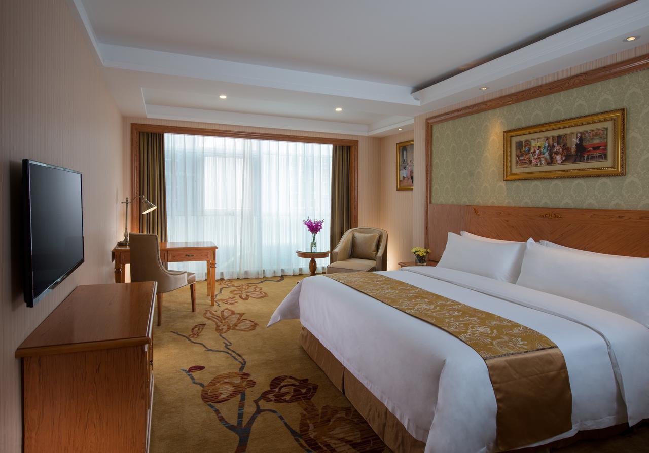 Vienna International Hotel Shanghai Baoshan Pangu Road エクステリア 写真