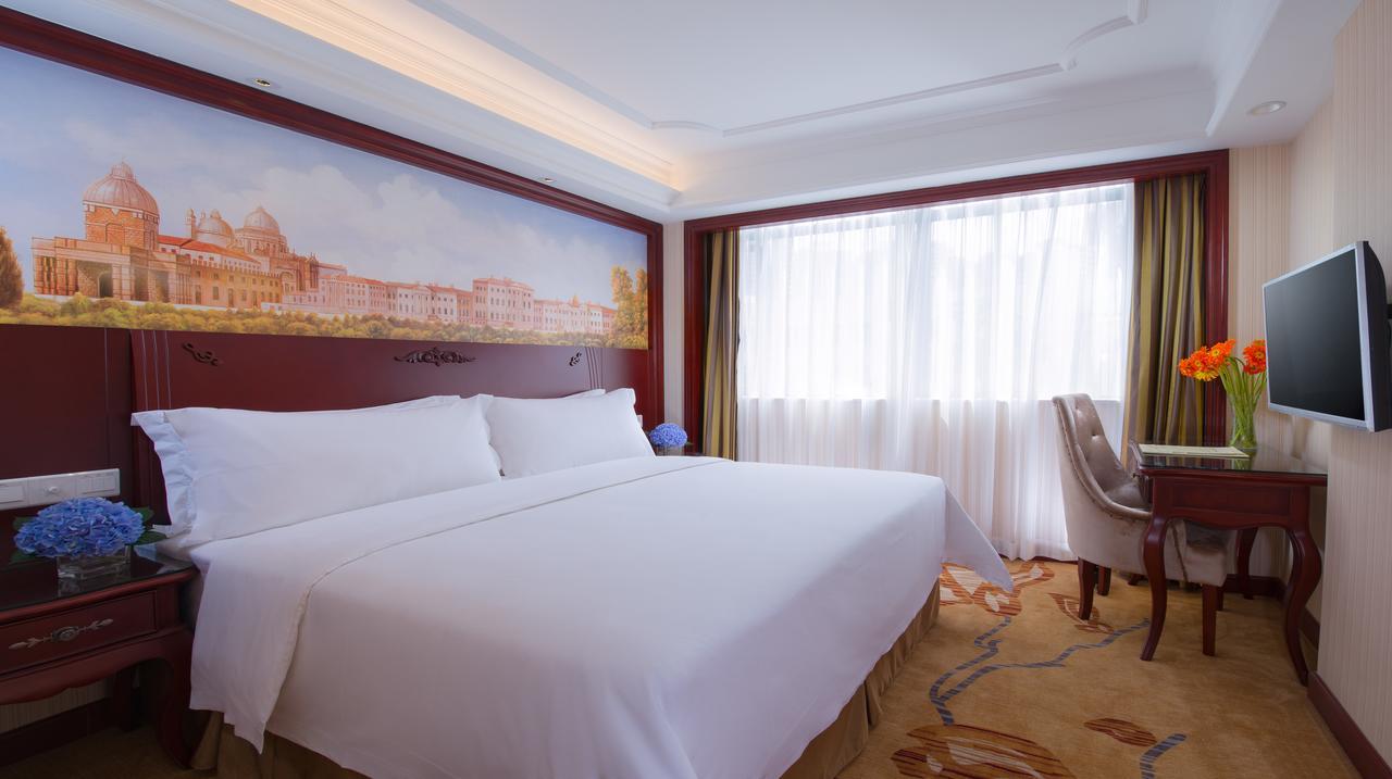 Vienna International Hotel Shanghai Baoshan Pangu Road エクステリア 写真